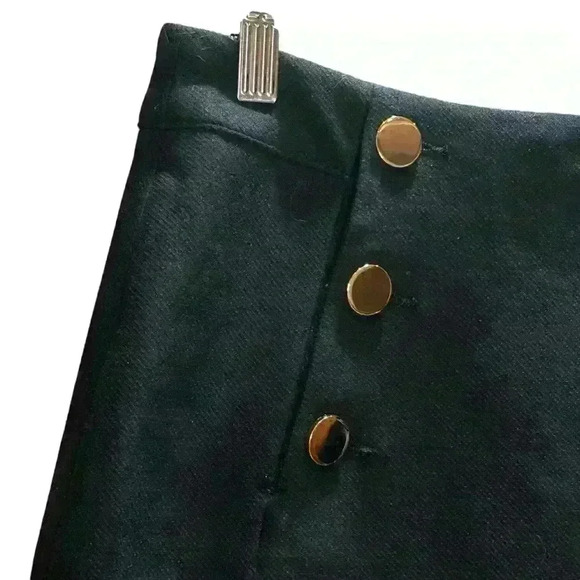 H&M Womens Size 2 Pencil Skirt Black Gold Buttons Above Knee Slit New - Picture 2 of 10